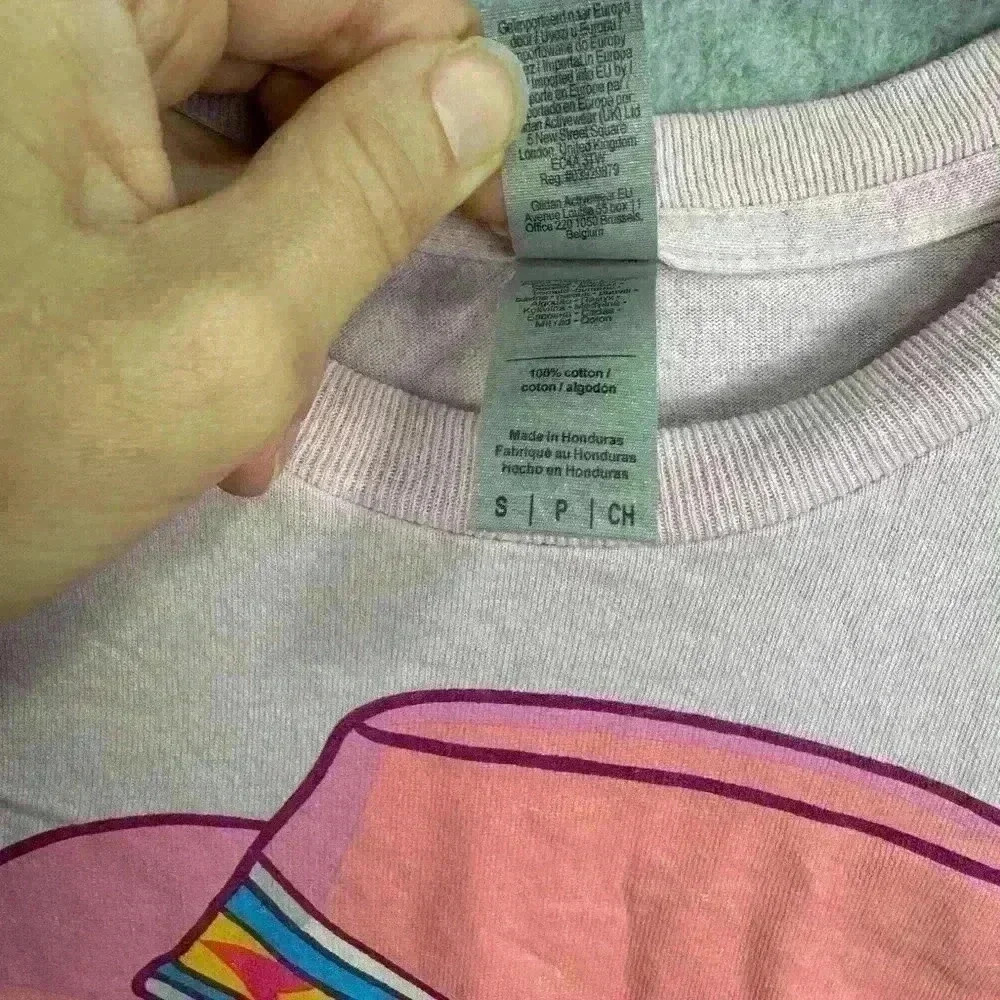 Barbie Cowgirl Hat Graphic Print Pink Short Sleeve T-Shirt Size S Western Preppy - Picture 6 of 8